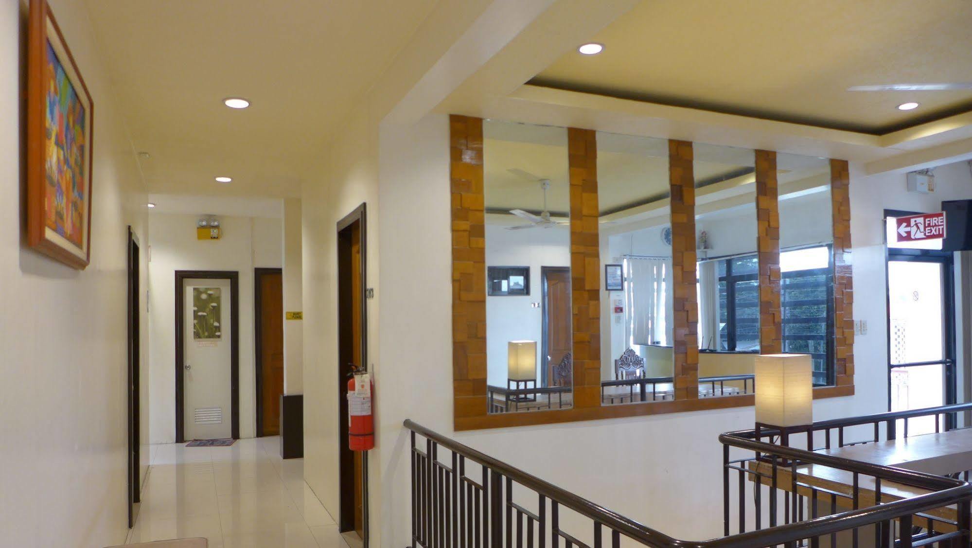 Rozen Suites Paradise General Santos City Экстерьер фото